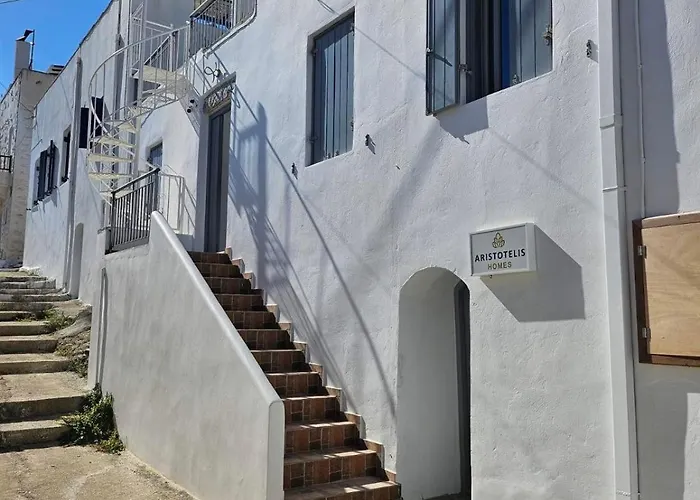 דירה Aristotelis Homes *